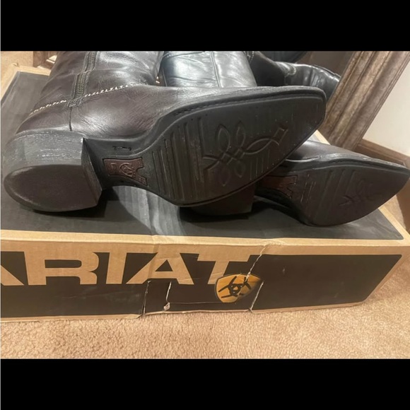 Ariat Sahara Tall Cowboy Boots - Picture 2 of 7